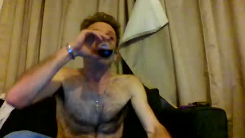 Snapshot of tommyandtomara chatting on May 8, 2026, 9:42 pm tommyandtomara online show from May 8, 2026, 9:42 pm