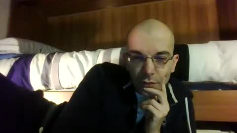 tommycorner online show from March 12, 2025, 9:35 pm