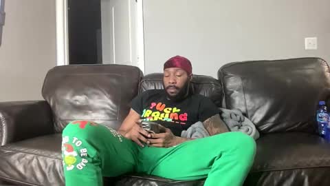 tommydabody online show from December 15, 2025, 7:23 am