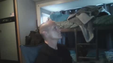 tommygunsfit online show from March 15, 2026, 1:00 am