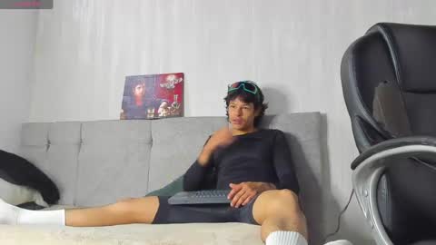 Snapshot of tommyhot7 chatting on June 21, 2026, 7:16 pm tommyhot7 online show from June 21, 2026, 7:16 pm
