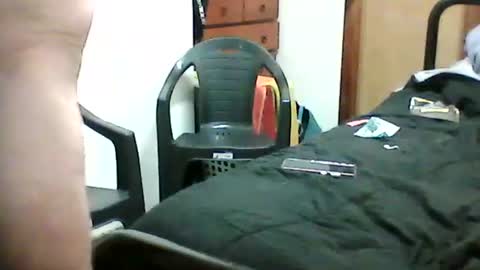 tommyknock271760 online show from February 19, 2026, 7:37 am