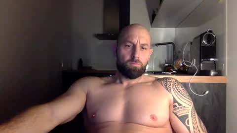 Thomas Fit online show from January 14, 2025, 10:23 pm