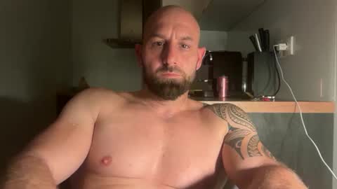 Thomas Fit online show from September 20, 2025, 7:04 pm