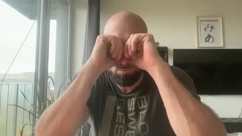 Thomas Fit online show from October 23, 2025, 9:19 am