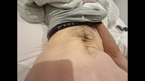 tomnomm online show from October 13, 2025, 3:56 pm