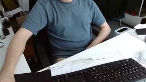 Tom online show from March 19, 2026, 3:05 pm