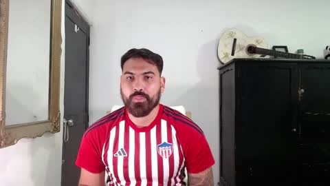 Snapshot of tomy_johnson2 chatting on December 1, 2024, 11:14 pm Tomas jhonson online show from December 1, 2024, 11:14 pm