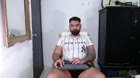 Snapshot of tomy_johnson2 chatting on December 31, 2024, 8:12 pm Tomas jhonson online show from December 31, 2024, 8:12 pm