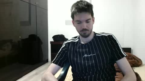 Snapshot of tomylind chatting on May 26, 2026, 8:05 pm Onlyfans - Tomylind keep you in touch there online show from May 26, 2026, 8:05 pm