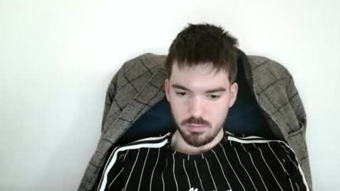 Snapshot of tomylind chatting on June 6, 2026, 9:58 am Onlyfans - Tomylind keep you in touch there online show from June 6, 2026, 9:58 am