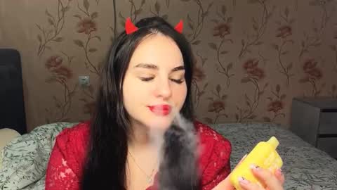 Bella  online show from March 1, 2026, 3:25 pm