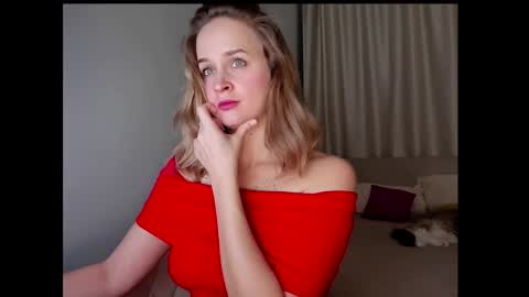 Snapshot of tony_and_alice chatting on December 26, 2024, 3:53 pm Tony and Alice online show from December 26, 2024, 3:53 pm