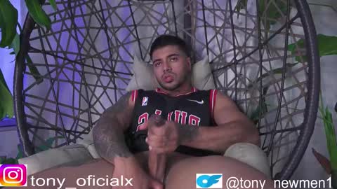 Snapshot of tony_newmen chatting on October 15, 2025, 9:15 pm tony online show from October 15, 2025, 9:15 pm