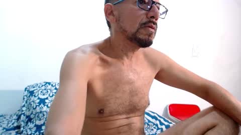 Snapshot of tony_stark79 chatting on January 15, 2026, 12:10 pm tony stark online show from January 15, 2026, 12:10 pm