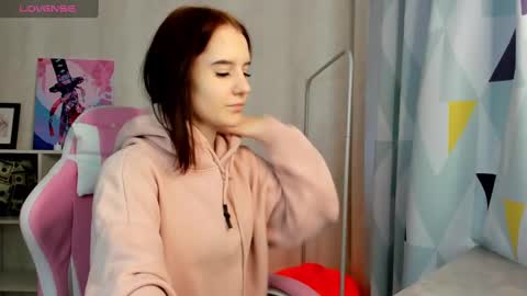 tonya_gray online show from December 27, 2024, 6:14 am