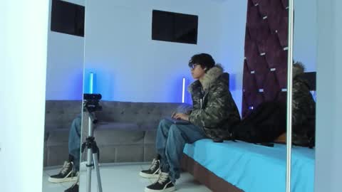 Tony Benedetti online show from March 8, 2026, 2:04 am