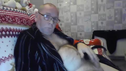 tonygibbson62 online show from December 7, 2024, 11:34 pm