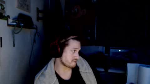 tonysoprano92 online show from December 23, 2025, 4:54 am