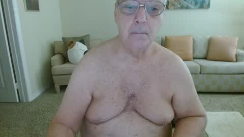 tonysview12000 online show from October 1, 2025, 6:14 pm