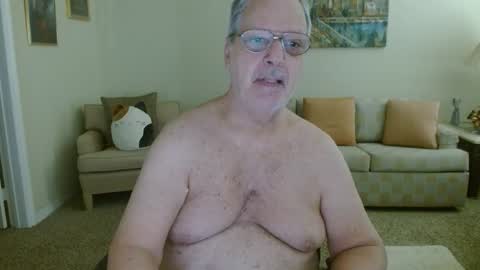 tonysview12000 online show from October 19, 2025, 6:52 pm