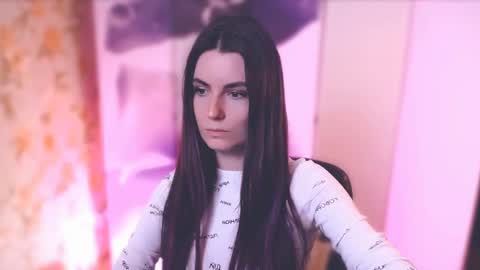 Snapshot of too_beautiful chatting on February 23, 2025, 11:33 am Elizabeth online show from February 23, 2025, 11:33 am