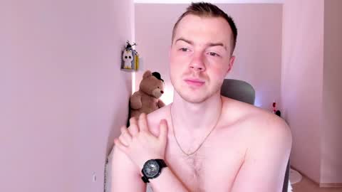 Snapshot of toohornyserj chatting on January 22, 2025, 9:32 pm toohornyserj online show from January 22, 2025, 9:32 pm