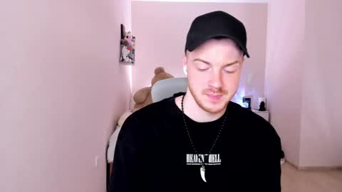 Snapshot of toohornyserj chatting on March 12, 2025, 12:42 am toohornyserj online show from March 12, 2025, 12:42 am