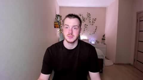 toohornyserj online show from November 22, 2025, 9:14 pm