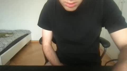 Max online show from November 13, 2025, 6:45 am