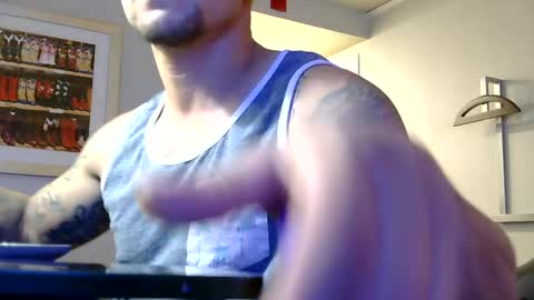 toomuchsmoke online show from December 3, 2024, 9:33 am