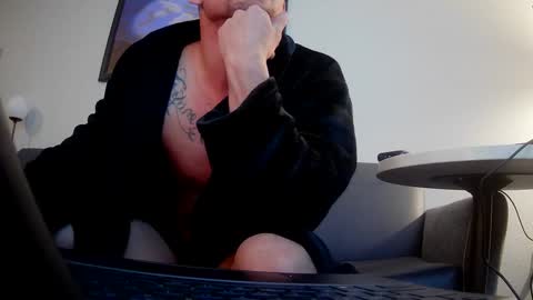 toomuchsmoke online show from February 9, 2025, 12:06 am