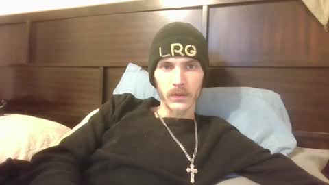 Snapshot of tootall803 chatting on January 13, 2025, 7:54 am TooTall803 online show from January 13, 2025, 7:54 am