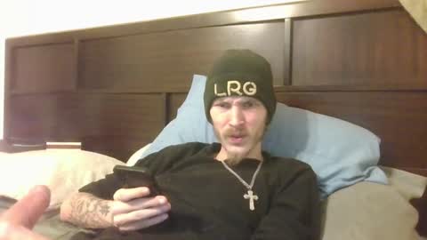 Snapshot of tootall803 chatting on January 19, 2025, 4:44 am TooTall803 online show from January 19, 2025, 4:44 am