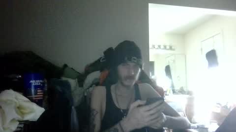 Snapshot of tootall803 chatting on March 9, 2025, 2:50 am TooTall803 online show from March 9, 2025, 2:50 am