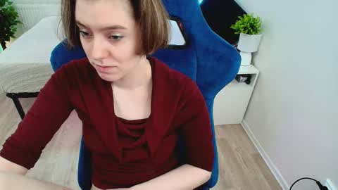 Snapshot of topcranberry chatting on September 27, 2025, 6:29 am topcranberry online show from September 27, 2025, 6:29 am