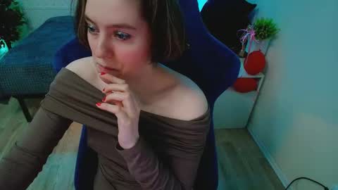 Snapshot of topcranberry chatting on October 24, 2025, 7:05 am topcranberry online show from October 24, 2025, 7:05 am