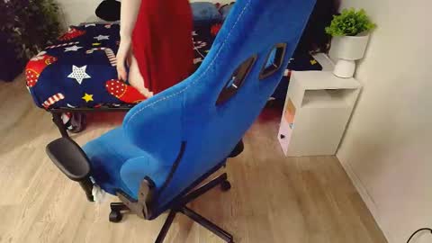 Snapshot of topcranberry chatting on February 25, 2026, 4:22 am topcranberry online show from February 25, 2026, 4:22 am