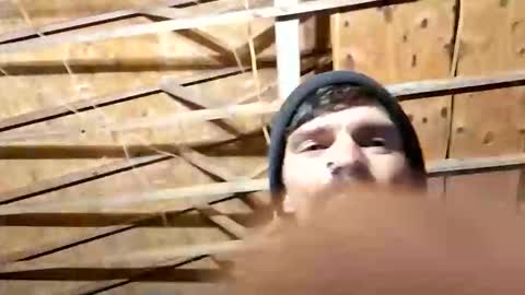 SagMeOreduceMe online show from April 23, 2026, 8:46 am