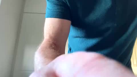 Snapshot of topgun02 chatting on November 2, 2025, 11:01 am topgun02 online show from November 2, 2025, 11:01 am