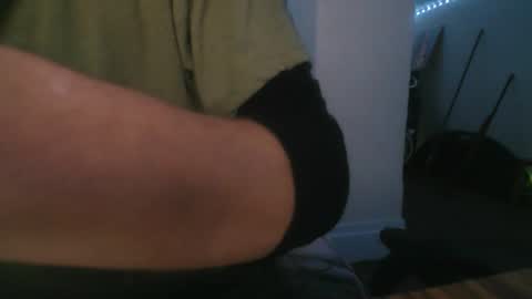 topplesstable18075 online show from November 5, 2025, 3:28 am