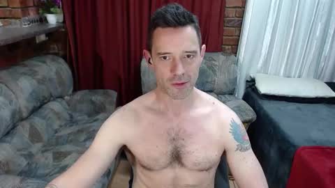 toptobottom4u online show from September 12, 2025, 7:08 am