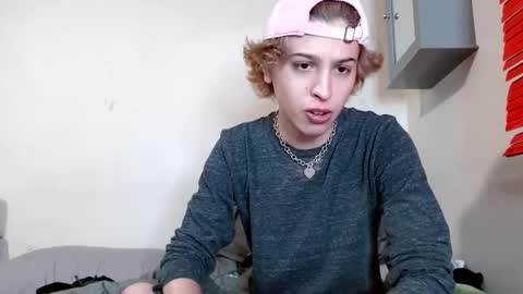 TopZaddy online show from November 11, 2025, 8:03 am