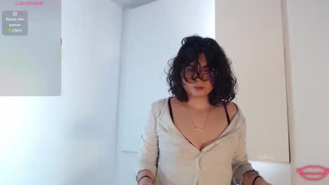 tori_just online show from November 15, 2025, 2:57 pm