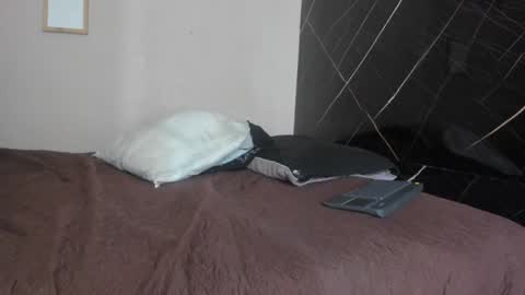 Snapshot of tori_trixi chatting on December 2, 2024, 7:38 pm Tori and Mad online show from December 2, 2024, 7:38 pm