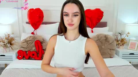 Tori online show from February 16, 2026, 1:18 pm