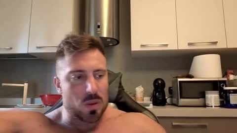 toro_arrapato online show from April 29, 2026, 9:13 am