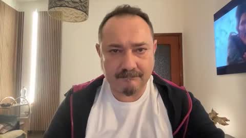 torofermo705033 online show from January 8, 2026, 11:07 pm