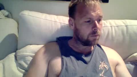 torres0902 online show from December 5, 2025, 7:50 am