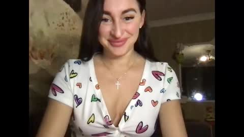 tosyna07555 online show from October 28, 2025, 9:28 pm
